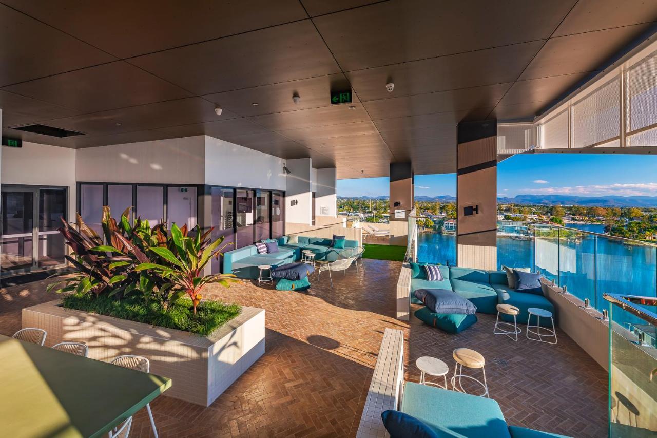 Peninsular Gold Coast Aparthotel Buitenkant foto