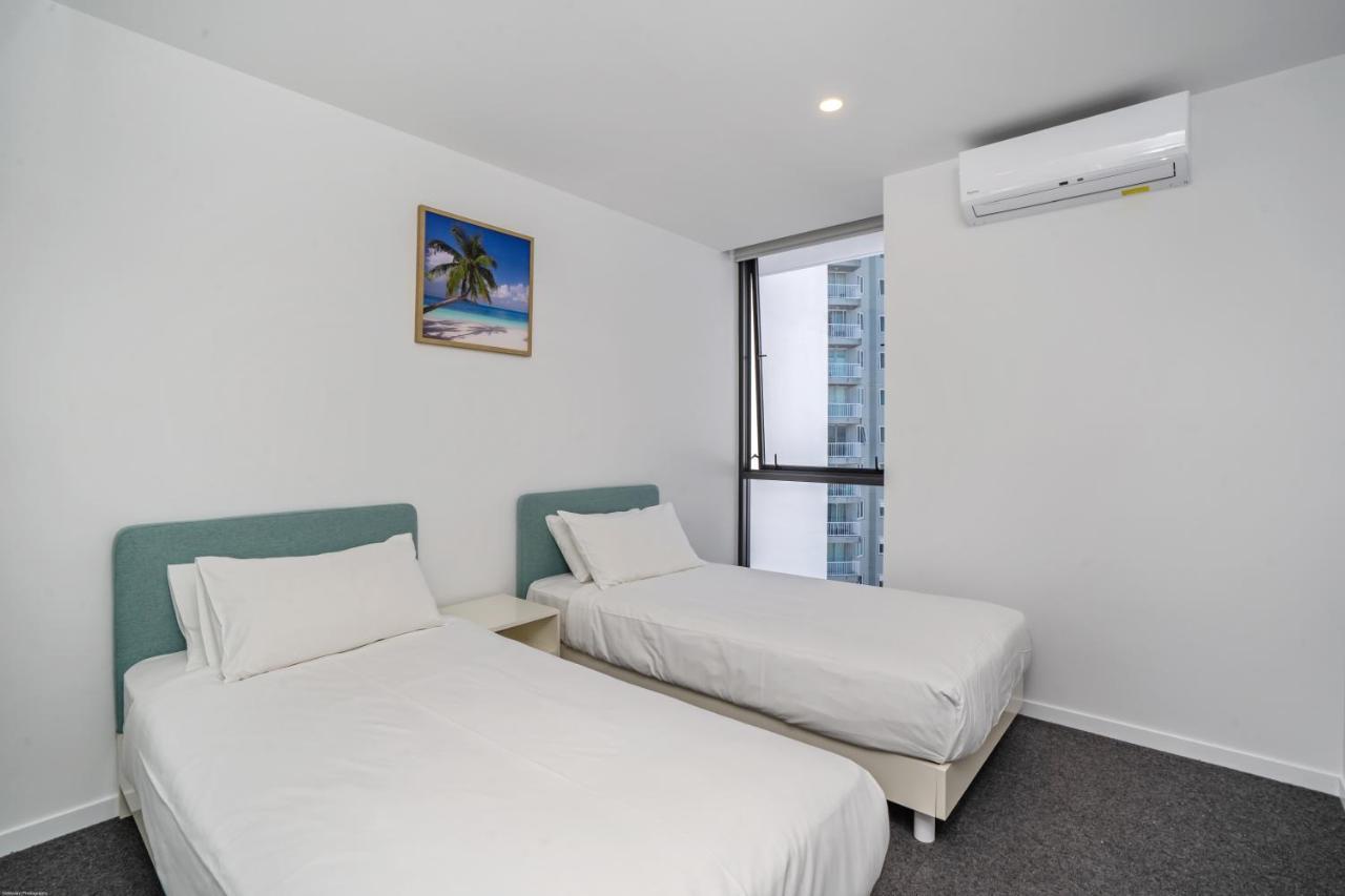 Peninsular Gold Coast Aparthotel Buitenkant foto